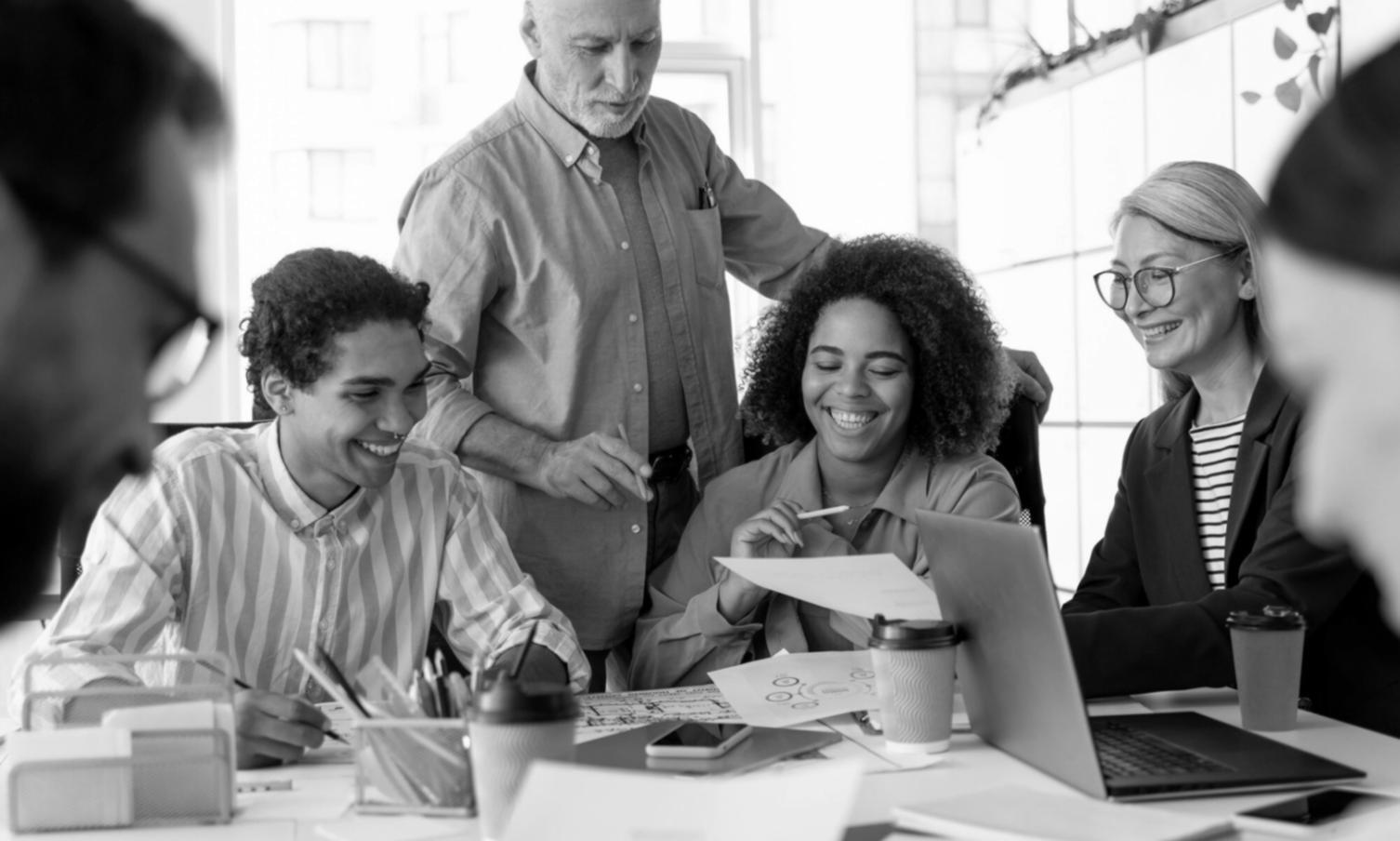 Strukturierte Lernpfade mit Balance zwischen Konzepten und Anwendung